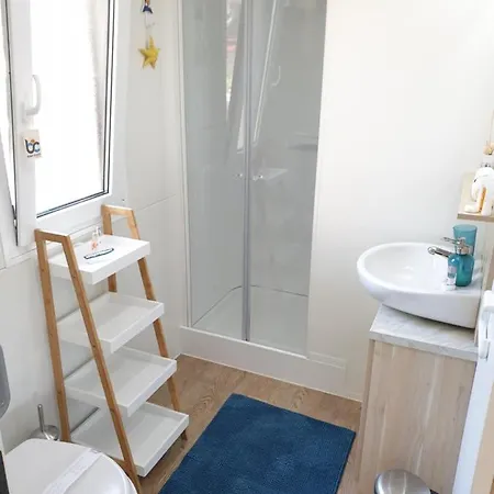 Holiday park Mobile Blue Class Iv